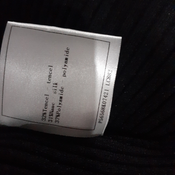 Chanel No5 silk knit Jersey style t-shirt - Picture 2 of 8